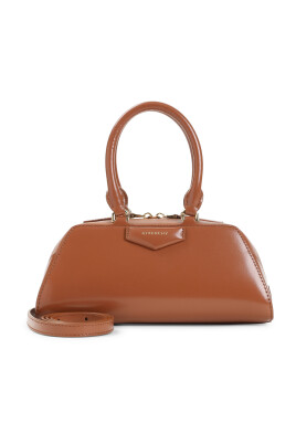 brown-leather-handbag-aw25