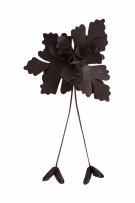 laederblomst-broche