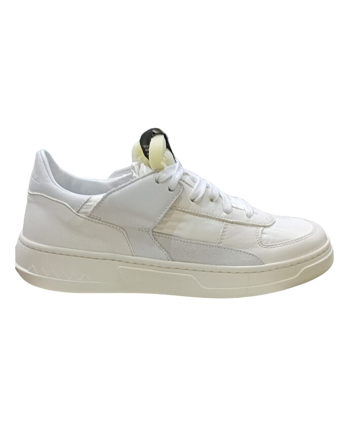 sneakers-basses-invisibles