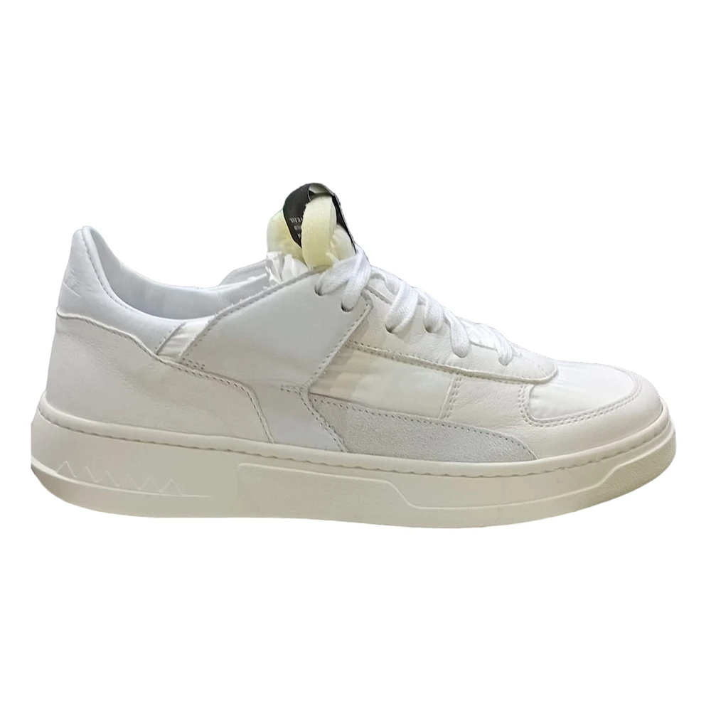 RUN OF - Shoes > Sneakers - White - RUN OF - Modalova