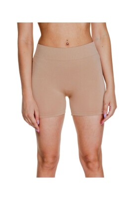 beige-polyamid-shorts-spring-summer-collection