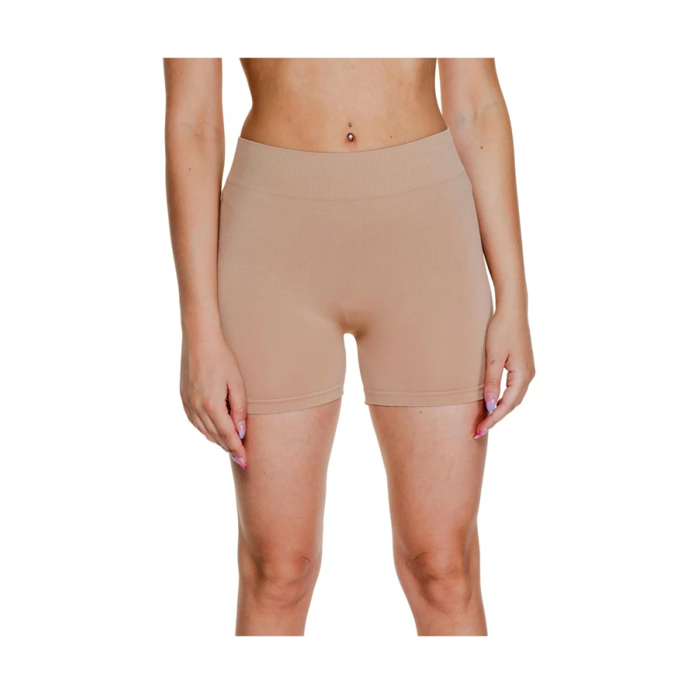 Vero Moda Women's Beige Polyamid Shorts Spring/Summer Collection