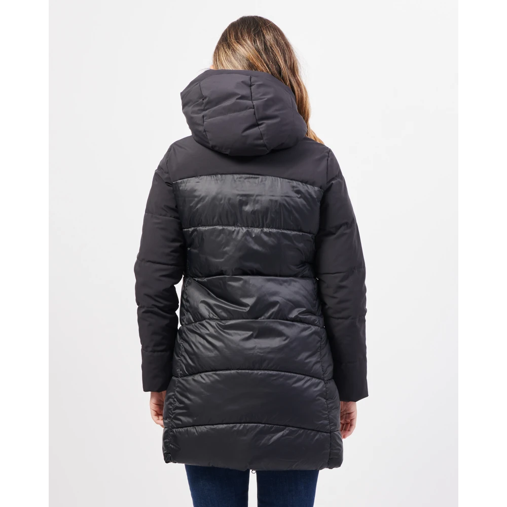 Invicta Zwarte lange jas met synthetische verenachtige vulling Black Dames