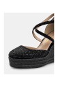 wedge-with-rhinestone-toe