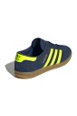 hamburg-woman-night-indigo-sneakers