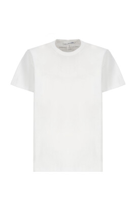 round-neck-t-shirt
