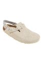 white-narrow-sandals-for-summer-outfits