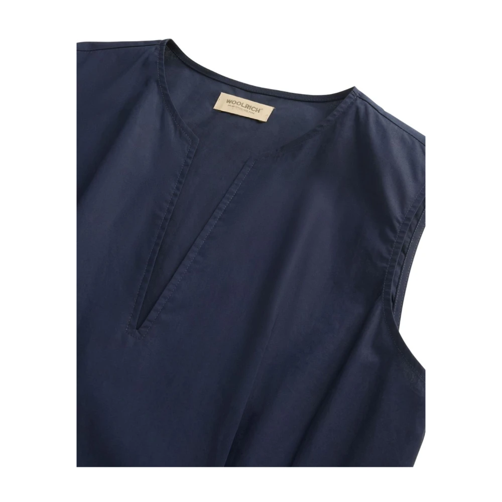 Woolrich Blauwe V-hals Riemjurk met Zakken Blue Dames