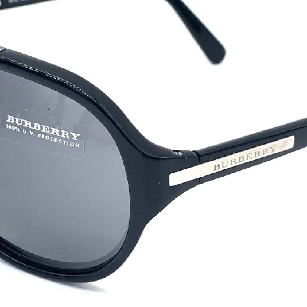 Burberry Vintage Pre-owned Silver sunglasses Black Dames