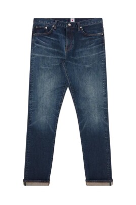 slim-fit-jeans