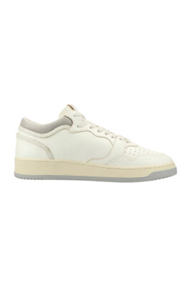 sneakers-decontractees-pour-un-usage-quotidien