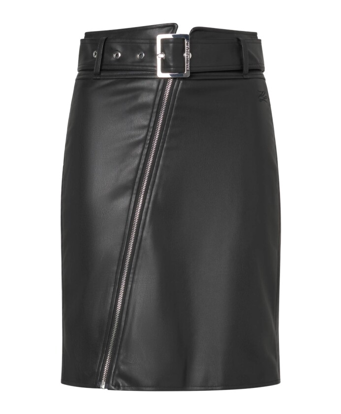 jupe-courte-effet-cuir-moderne-et-audacieuse