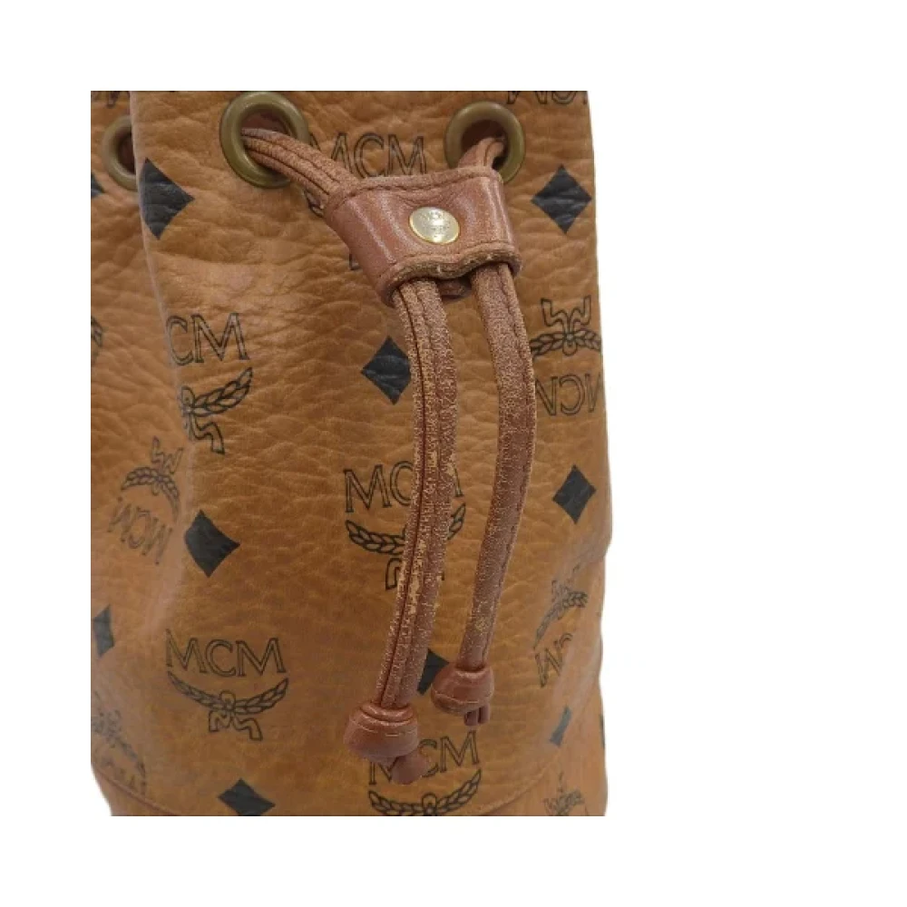 MCM Pre-owned Canvas shoulder-bags Brown Dames