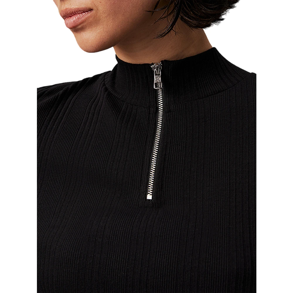 Calvin Klein Zwarte Geribbelde Slim Fit Jurk Black Dames