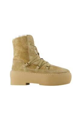 chunky-sole-lace-up-boots-in-beige-leather