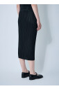elegante-jupe-plissee-avec-poches