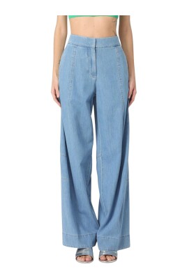 light-wash-wide-leg-denim-jeans