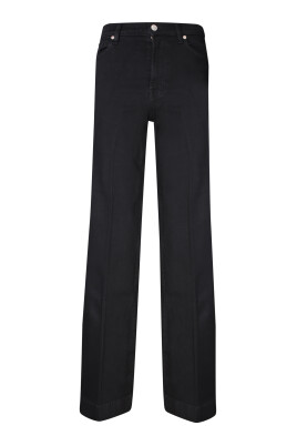 black-jeans