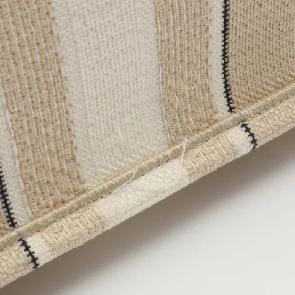 Dior Vintage Pre-owned Canvas dior-bags Beige Dames