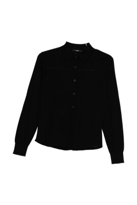 t-shirt-en-laine-noire-design-elegant