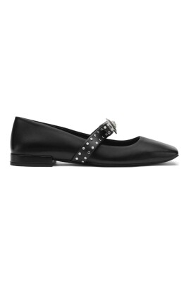 chaussures-ballerines-en-cuir-noir
