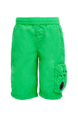 green-shorts-with-leg-pocket-and-logo
