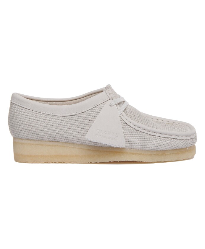 wallabee-lace-up-shoes
