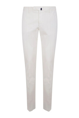 white-belted-trousers-with-pockets