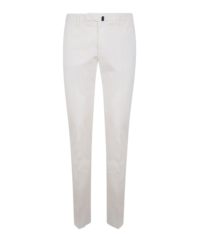 witte-broek-met-riem-en-zakken
