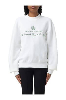 minimalist-logo-sweatshirt