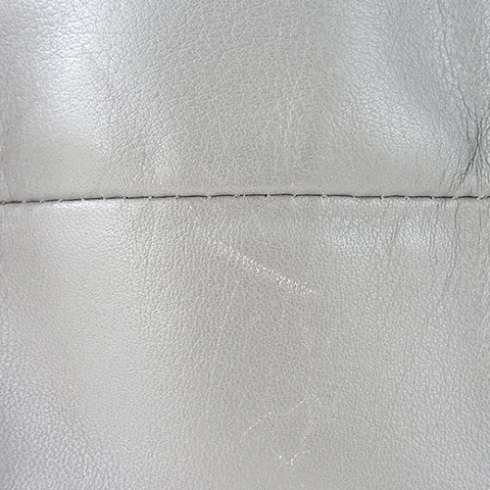 Coach Pre-owned Leather shoulder-bags Gray Dames