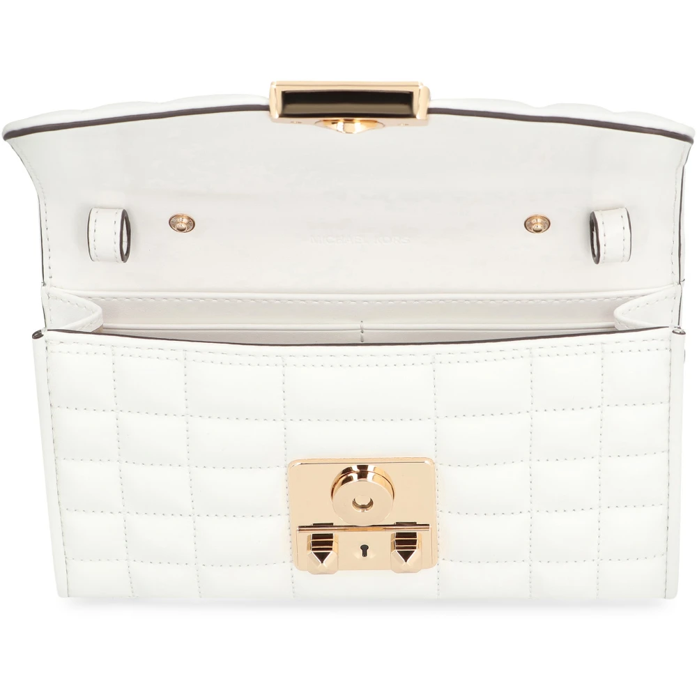 Michael Kors Gewatteerde Leren Portemonnee met Ketting White Dames
