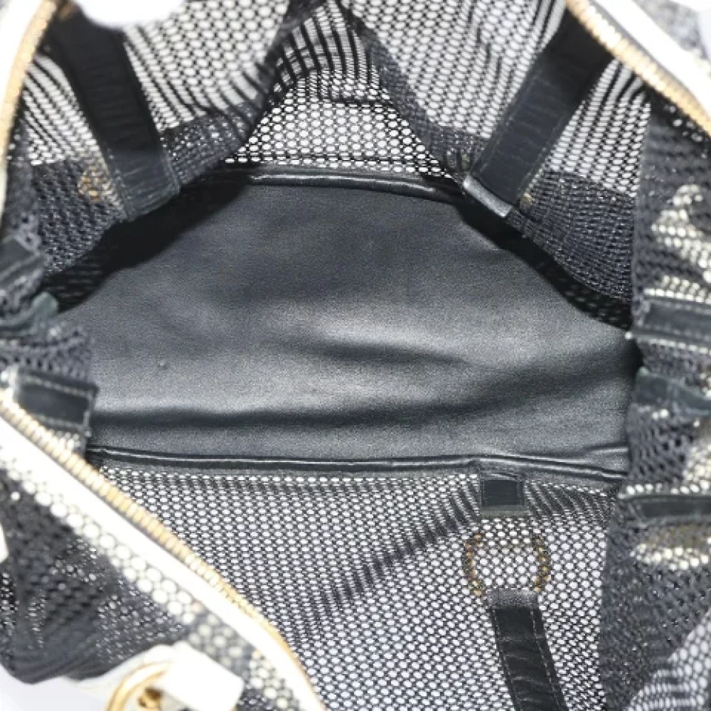 Miu Pre-owned Fabric shoulder-bags Black Dames
