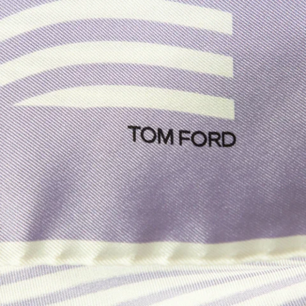 Tom Ford Pre-owned Silk scarves Purple Heren
