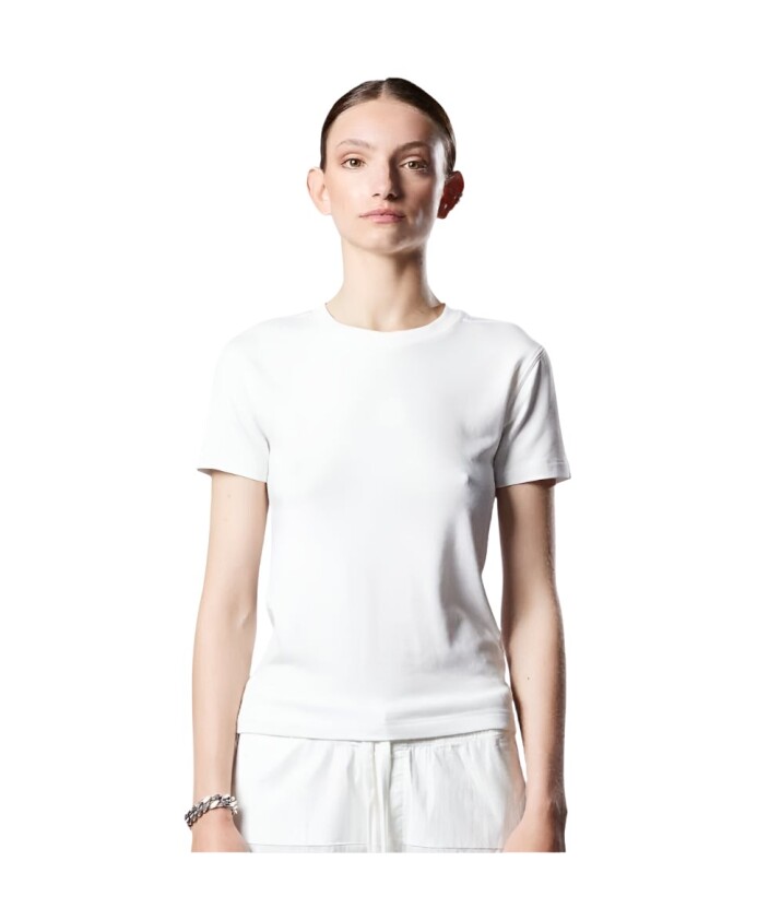 t-shirt-blanc-avec-col-rond