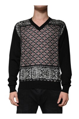 black-wool-v-neck-logo-sweater