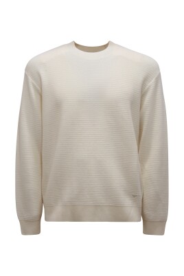 pull-en-laine-blanc-chaud