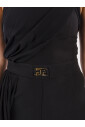 combinaison-une-epaule-noire-avec-details-en-georgette