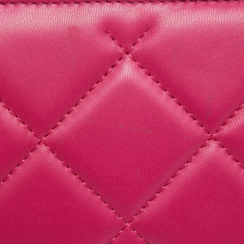 Carolina Herrera Pre-owned Leather clutches Pink Dames
