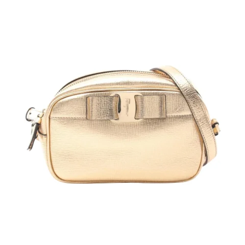 Salvatore Ferragamo Pre-owned Leather shoulder-bags Yellow Dames