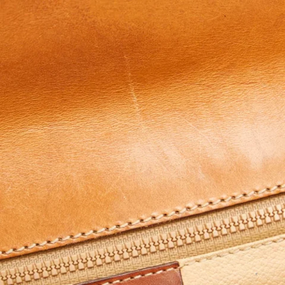 Celine Vintage Pre-owned Leather shoulder-bags Beige Dames