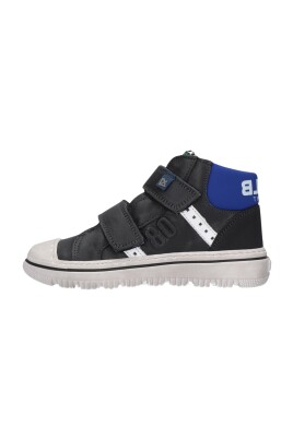 jongens-hoge-sneakers-stoer-model