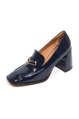 midnight-blue-heel-loafer