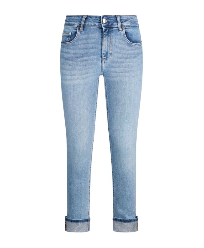 sky-blue-cropped-jeans