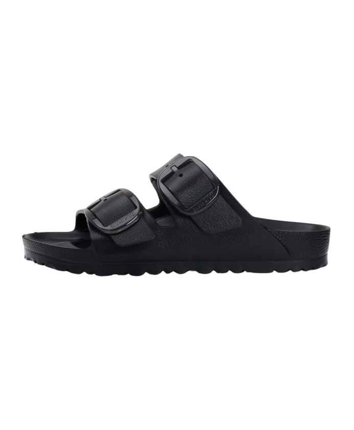 zwarte-sandalen-big-buckle-stijl