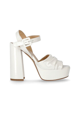 sandale-a-talon-en-cuir-blanc