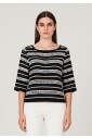 chemise-blanche-avec-top-decoupe