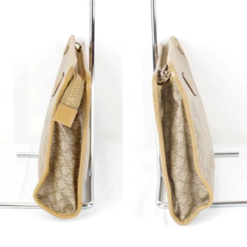 Celine Vintage Pre-owned Canvas clutches Beige Dames