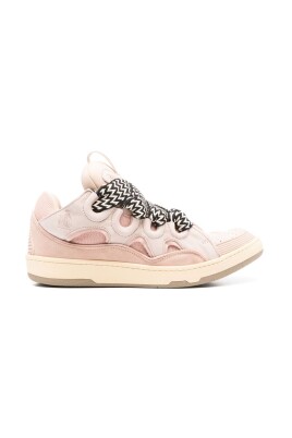 baskets-a-lacets-design-a-panneaux
