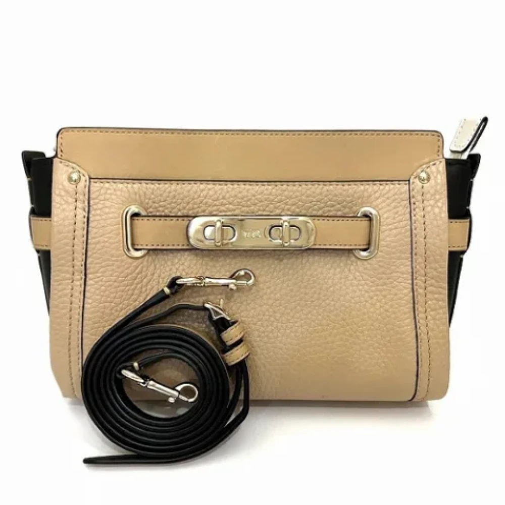 Coach Pre-owned Leather shoulder-bags Beige Dames